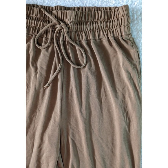 Fabletics Tan Barista Blaine Harem Pant Relaxed Joggers Woman's Size Medium - Picture 4 of 7